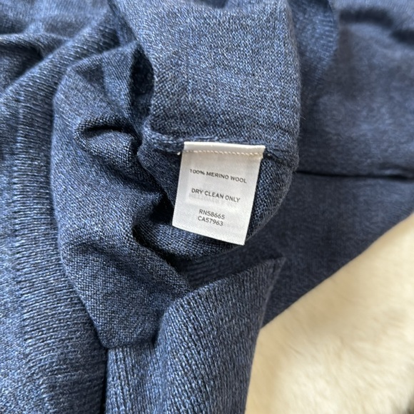 Nordstrom Sweater Pullover V-Neck Blue 100% Italian Merino Wool size Lar… - Picture 5 of 5